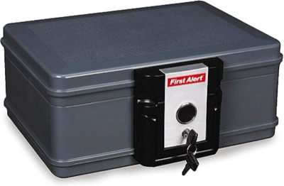 First Alert 2013F compact fire and water chest